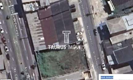 Terreno à venda na Avenida Dom Pedro I, --, Silveira, Santo André