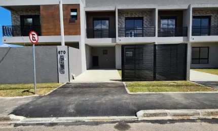 Casa com 3 quartos à venda na Rua Francisco Timóteo de Simas, 670, Uberaba, Curitiba