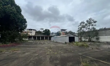 Terreno de 7840m² com galpão, espetacular, na taquara.