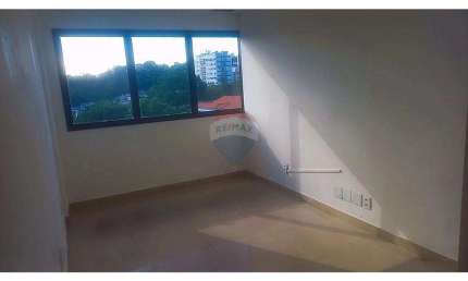 Sala Comercial na Prestigiada Avenida Geremário Dantas - Fusion Office Tower