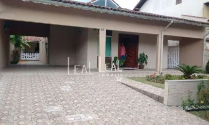 Casa com 3 dormitórios à venda, 250 m² por R$ 1.790.000,00 - Praia da Enseada - Bertioga/SP