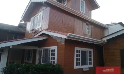 Sobrado com 4 dormitórios à venda, 180 m² por R$ 530.000,00 - Chácaras Maringá - Atibaia/SP