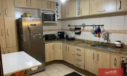Apartamento com 2 dormitórios à venda, 60 m² por R$ 265.000,00 - Picanco - Guarulhos/SP