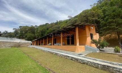 Chácara / sítio com 7 quartos à venda na Estrada Taquari, 4135, Taquari, Campina Grande do Sul por R$ 1.300.000