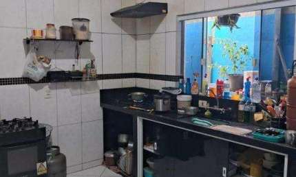Casa para venda em Vila Brizzola de 117.00m² com 2 Quartos e 2 Garagens