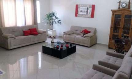 Sobrado para venda em Jardim Esplanada Ii de 250.00m² com 3 Quartos, 1 Suite e 3 Garagens