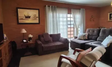 Sobrado para venda em Jardim Pau Preto de 173.00m² com 2 Quartos e 2 Garagens