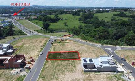 Terreno para venda em Residencial London Park de 300.00m²