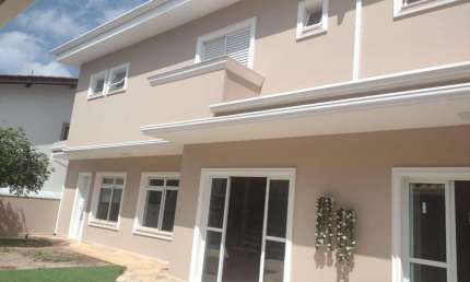 Casa de Condomínio para venda em Village Terras De Indaiá de 245.00m² com 4 Quartos, 3 Suites e 4 Garagens