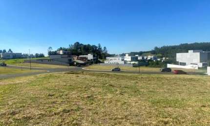 Terreno para venda em Parque Villa Dos Pinheiros de 600.00m²