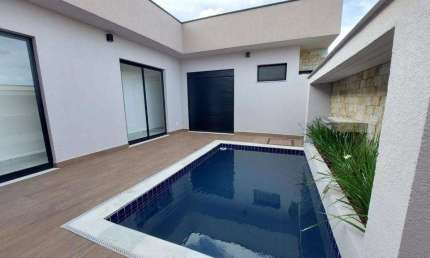 Casa para venda em Jardim Piemonte de 300.00m² com 3 Quartos, 3 Suites e 4 Garagens