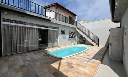 Casa para venda em Jardim Morada Do Sol de 250.00m² com 3 Quartos e 3 Garagens