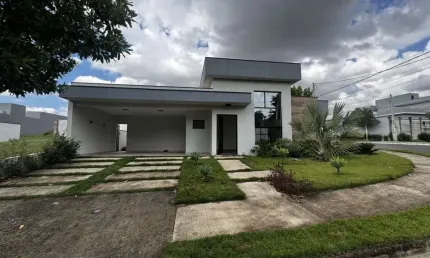 Casa de condomínio para venda em jardim laguna de 178.00m² com 3 quartos, 3 suites e 4 garagens