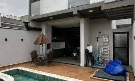 Sobrado para venda em Jardins Do Império de 177.00m² com 3 Quartos, 2 Suites e 2 Garagens