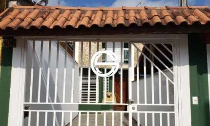 Casa (Sobrado) para Venda, 2 dorm(s), 2 suite(s), 3 vaga(s), 100 m²