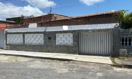 Casa com 5 quartos à venda na Rua João Perdigão Nogueira, 36, Vicente Pinzon, Fortaleza