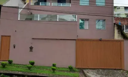 Casa com 6 Quartos à venda, 337m² - Álvaro Camargos