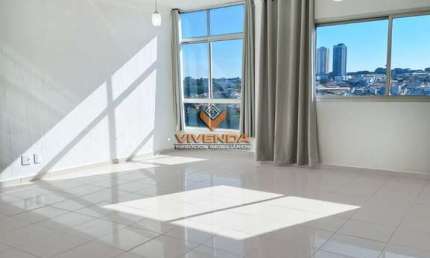 APARTAMENTO C/ 3 DORMITORIOS, 2 VAGA NO CENTRO COM 120,39 M2