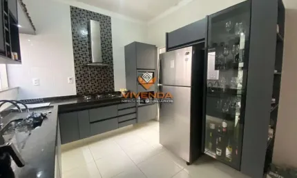 CASA COMPLETA 3 DORMITORIOS, PLANEJADOS 2 VAGAS, 2 BANHEIROS