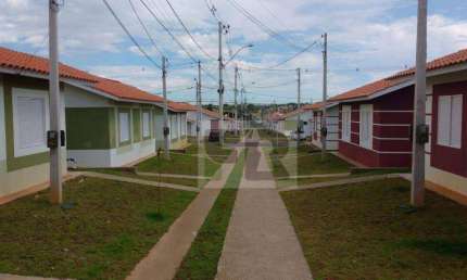 Casa 3 quartos, com vaga de garagem, em condomínio fechado em Alvorada Rs.