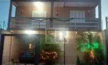 Sobrado com 3 dormitórios à venda, 200 m² por R$ 390.000 - Sumaré - Alvorada/RS