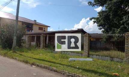 Casa de 2 dormitórios com 4 Vagas de Garage, Sumaré, Alvorada, RS.