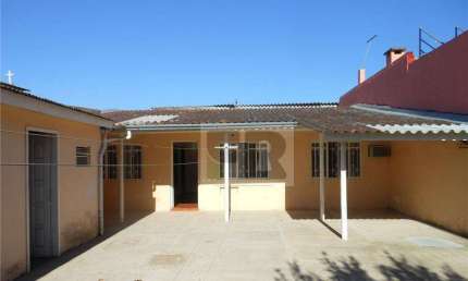 Casa 2 dormitórios e vaga de garagem, bairro Sumaré, Alvorada RS.