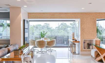 Apartamento tipo para venda com 3 quartos, sendo 3 suítes, 244m²