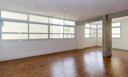 Apartamento tipo para venda com 3 quartos, sendo 3 suítes, 213m²
