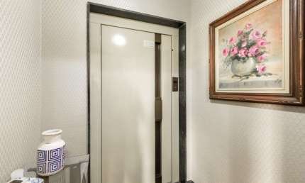 Apartamento tipo para venda com 3 quartos, sendo 3 suítes, 220m²