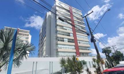 Apartamento tipo para venda com 3 quartos, sendo 1 suíte, 159m²