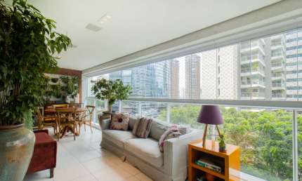 Apartamento tipo para venda com 4 quartos, sendo 3 suítes, 201m²