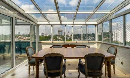 Cobertura para venda com 3 quartos, sendo 1 suíte, 208m²