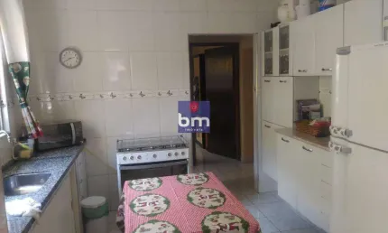 Sobrado à venda em são paulo, jardim ipê, com 4 quartos, com 250 m²