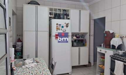 Casa à venda em São Paulo, Jardim Mitsutani, com 3 quartos, com 150 m²