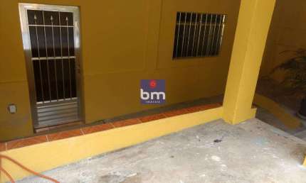 Casa à venda em Taboão da Serra, Jardim Trianon, com 2 quartos, com 250000 m²