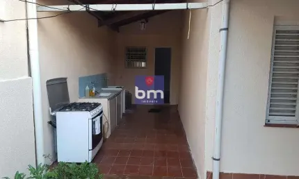 Sobrado à venda em Taboão da Serra, Jardim Mirna, com 3 quartos, com 203 m²