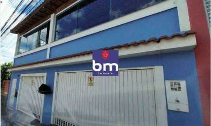 Casa à venda em Taboão da Serra, Jardim São Judas Tadeu, com 2 suítes, com 189 m²