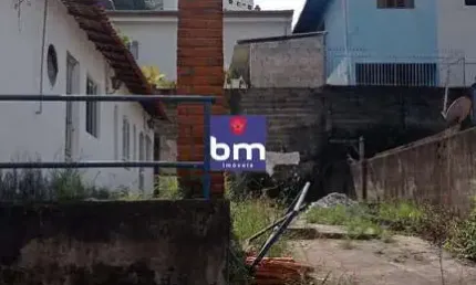 Casa à venda em Taboão da Serra, Jardim Monte Alegre, com 2 quartos, com 100 m²