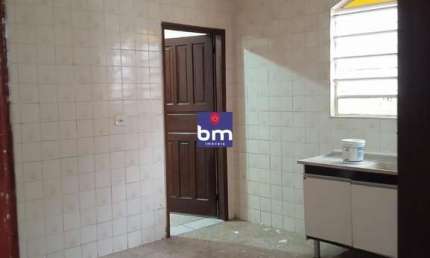 Casa para alugar em São Paulo, Jardim Monte Azul, com 3 quartos, com 100 m²