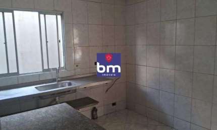 Casa para alugar em São Paulo, Capão Redondo, com 2 quartos, com 60 m², Residencial Meryon