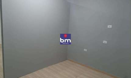 Casa para alugar em São Paulo, Jardim Rosana, com 1 quarto, com 30 m²