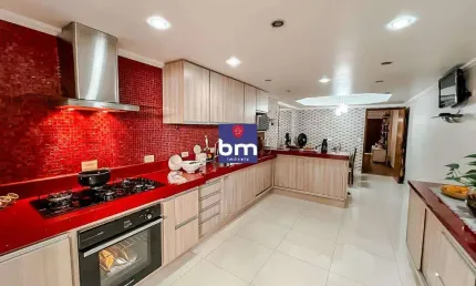 Casa para alugar em São Paulo, Jardim Mitsutani, com 2 quartos, com 130 m²
