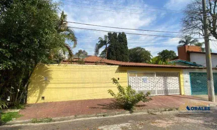 Casa em condomínio fechado prox à estação butantã do metrô! 390m² - 3 suítes