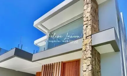 Casa alto padrão construtivo com 3 suítes no condomínio veredas