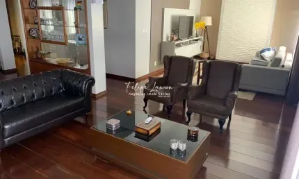 Apartamento amplo com 4 dormitórios em região central