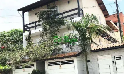 Casa fora de condomínio com 3 dormitórios à venda, 190 m² - Jardim São Vicente, Cotia.