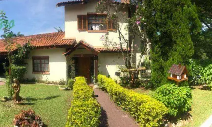 Casa com 4 dormitórios à venda, 300 m² - Nova Higienópolis, Jandira.