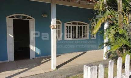 Excelente residência,   Condomínio Lírios do Campo IV