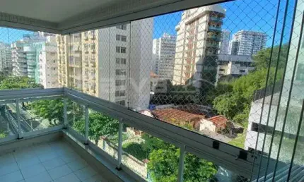Excelente apartamento em Icaraí, próximo ao comércio. 85m2